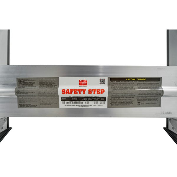 Jumbo Stepladder w/4 steps