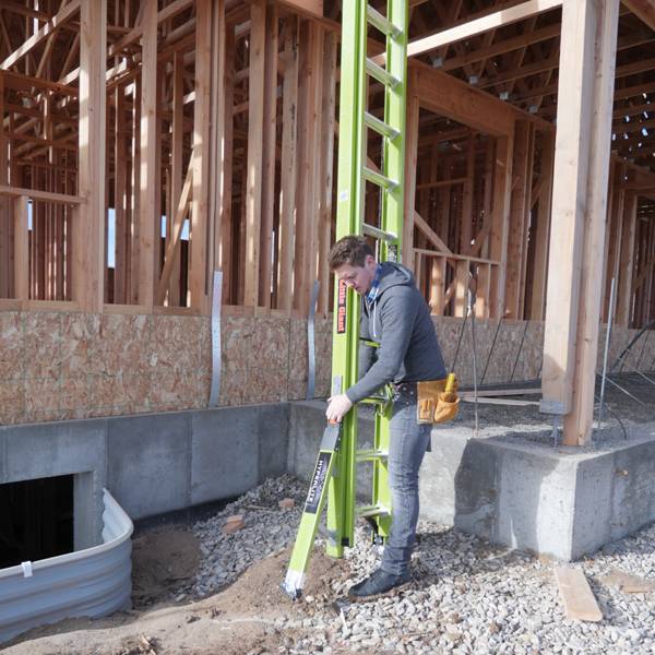 JUMBO sliding ladder giant "hyperlite" 4.2 meters 2x8 steps w/ladder base